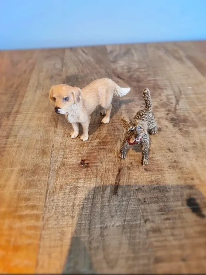 Figurine chien schleich