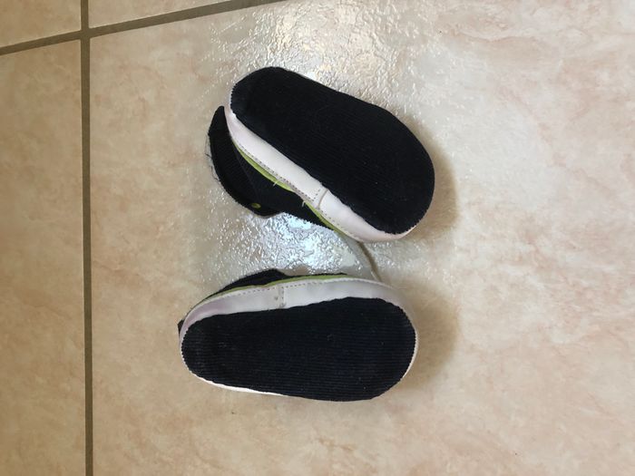 Chaussons souples garçon 6/9 mois - photo numéro 2