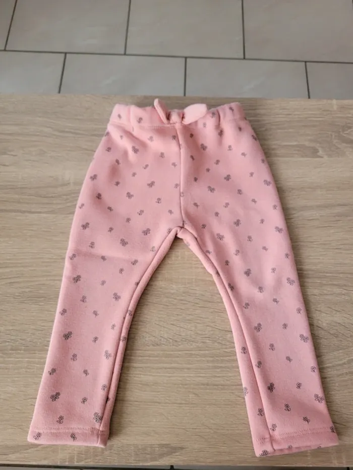 Lot de 3 pantalons chauds fille en 18 mois - photo numéro 9