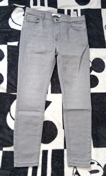 Jean gris Taille 42