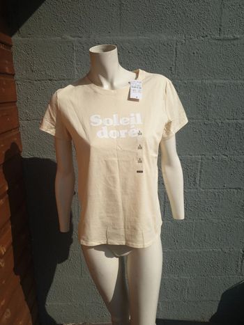 T shirt kiabi taille L