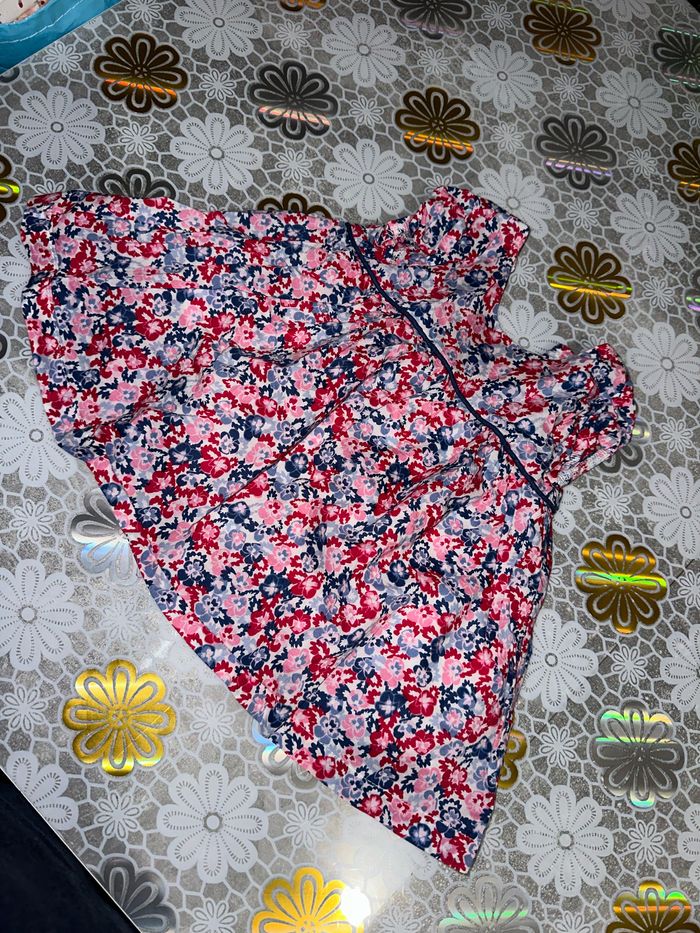 Lot vêtement 6 mois - photo numéro 2