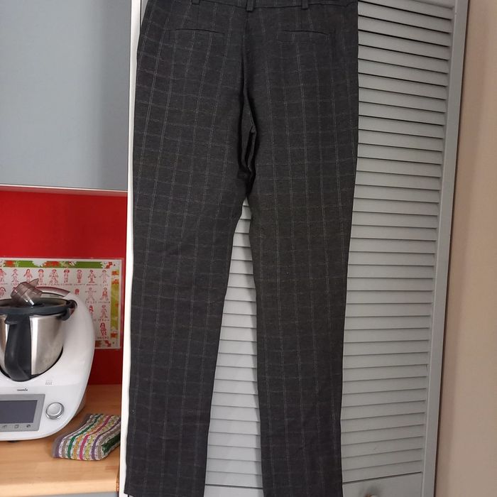 Pantalon gris à carreaux - photo numéro 3