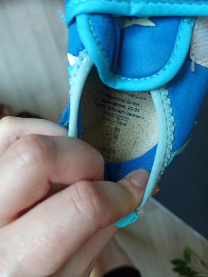 Chaussons requins aquatique eau mer - photo numéro 3