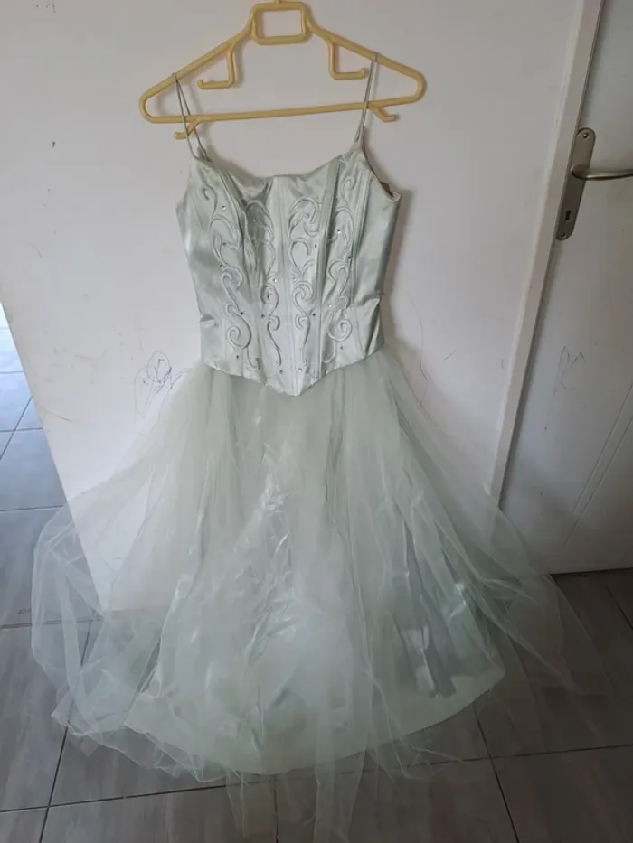 Très belle robe de soirée vintage Verte - photo numéro 2