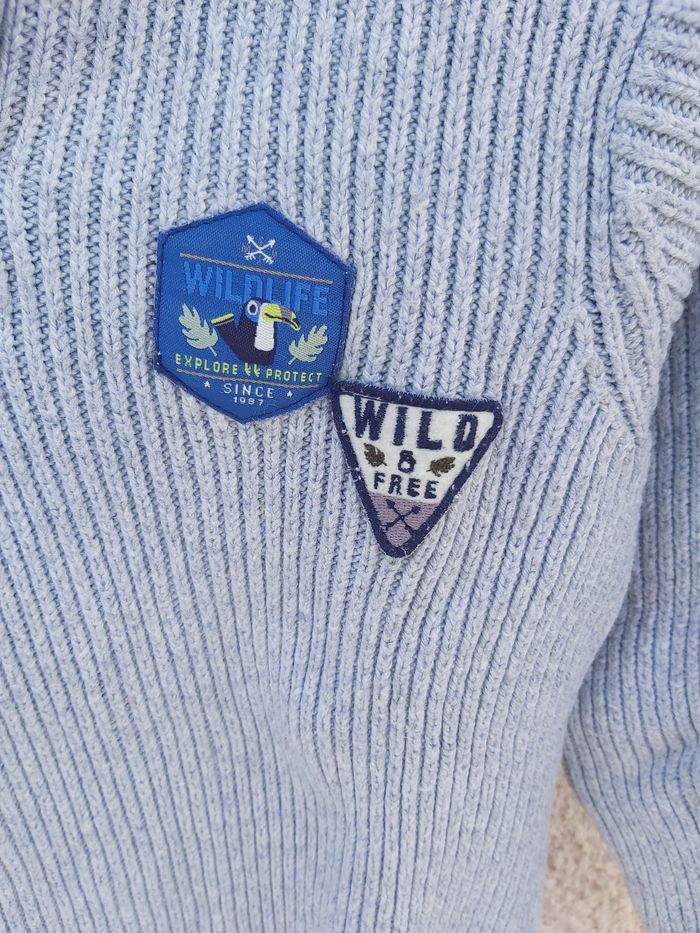 Pull gris avec dessin 7 ans - photo numéro 2