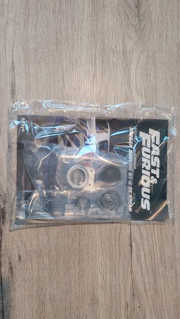 Lot fascicule avec pièces numéro 98 n°98 Nissan Skyline GT-R R34 Fast & Furious de Brian O'Conner 1/