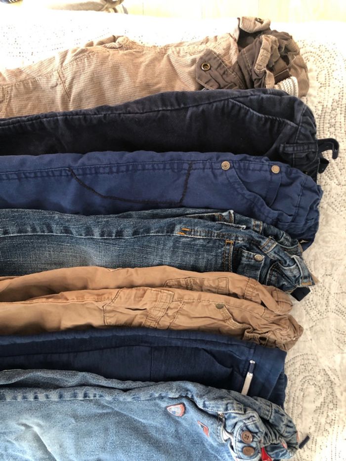 Lot 14 vêtements garçon 2 ans - photo numéro 2
