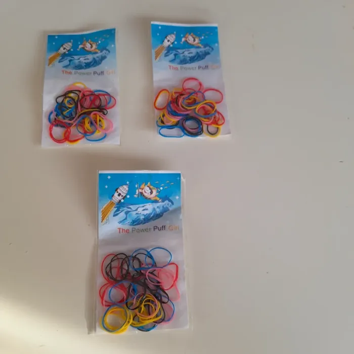 lot de petit élastiques