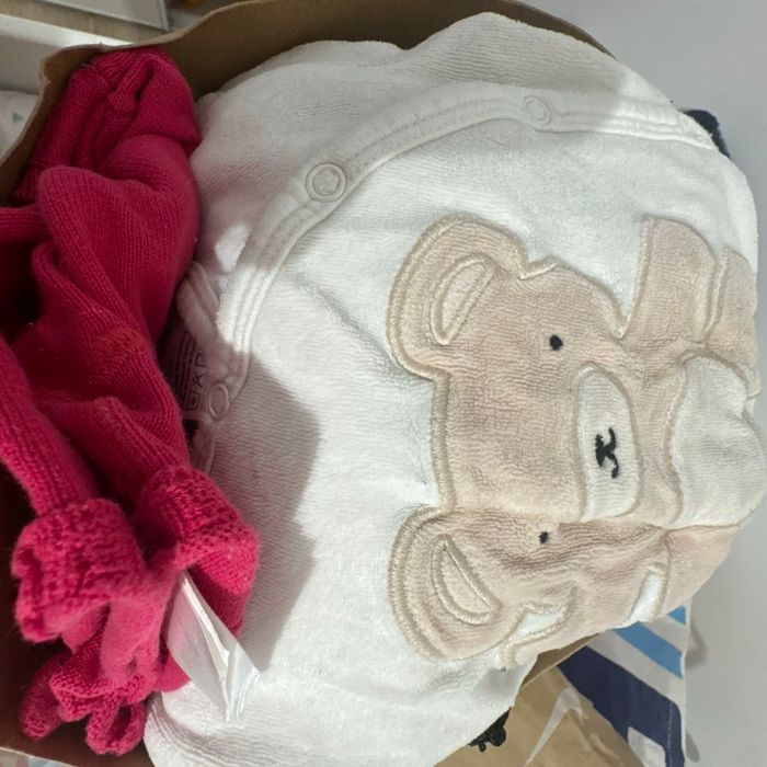 Lot de vêtements3mois / 6 mois / 9 mois : 40 articles - photo numéro 5