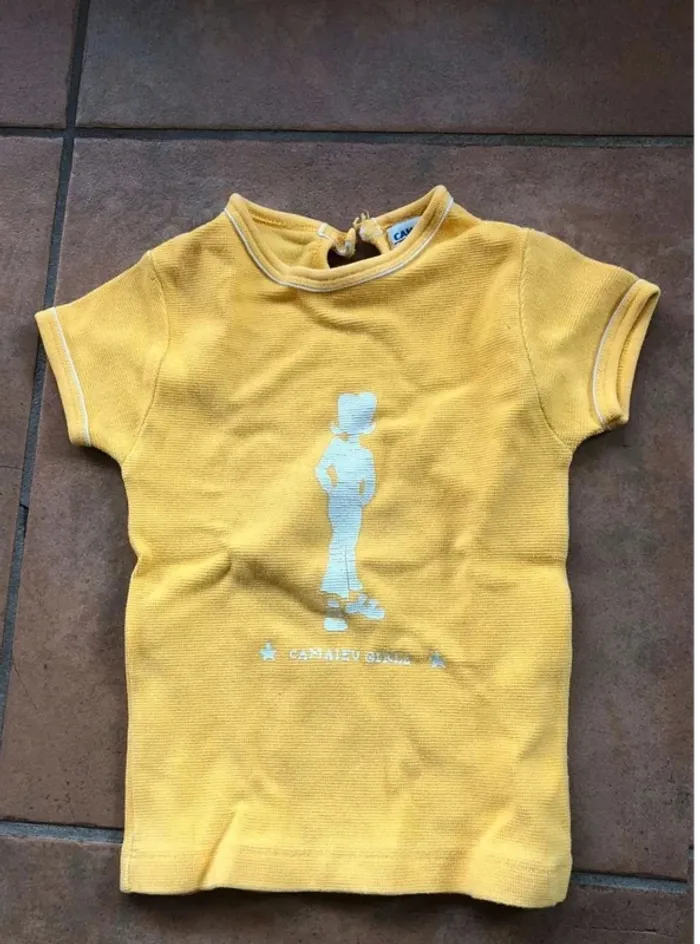 Ensemble pantalon et tee shirt camaïeu junior taille 4 ans en bon état