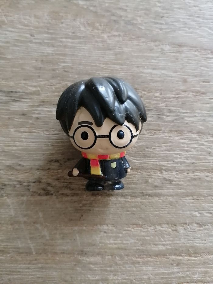 Figurine Harry Potter neuve - photo numéro 2