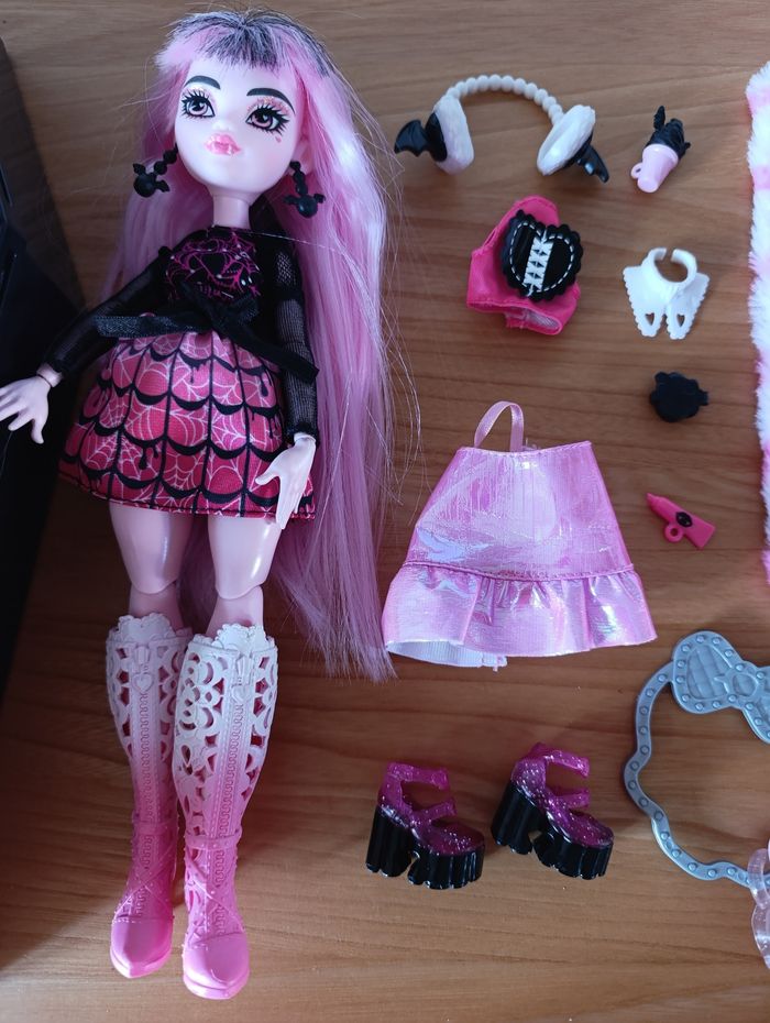 Cercueil Draculaura+ accessoires - photo numéro 2