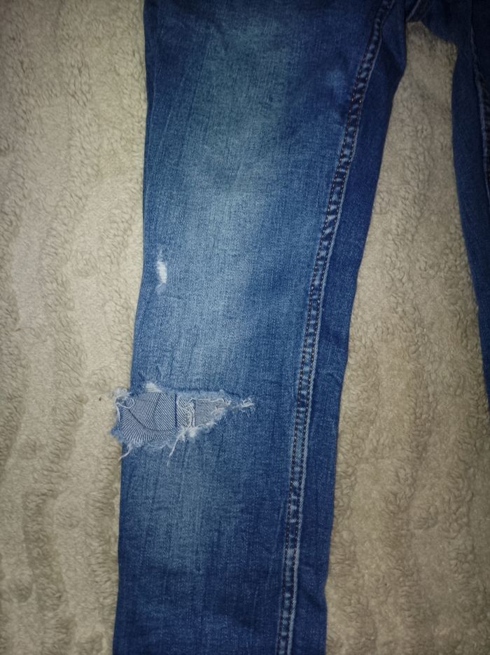 Jean troué - photo numéro 3