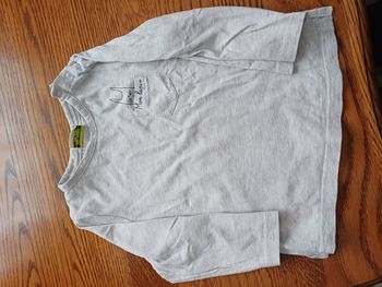 Pull  léger