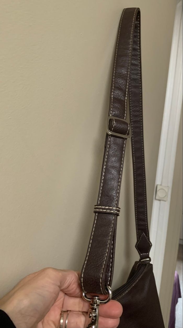 Sac bandoulière en cuir marron Mac Douglas en très bon état - photo numéro 6