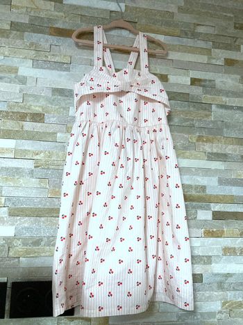 10ans robe cerise