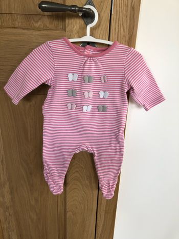 Lot 4 pyjamas