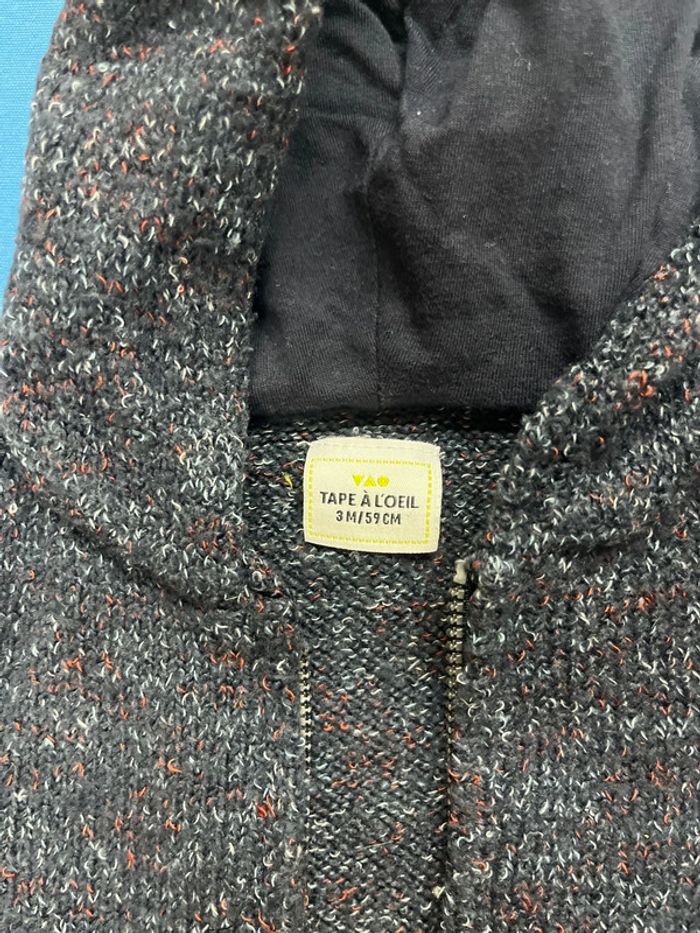 Gilet capuche - photo numéro 3