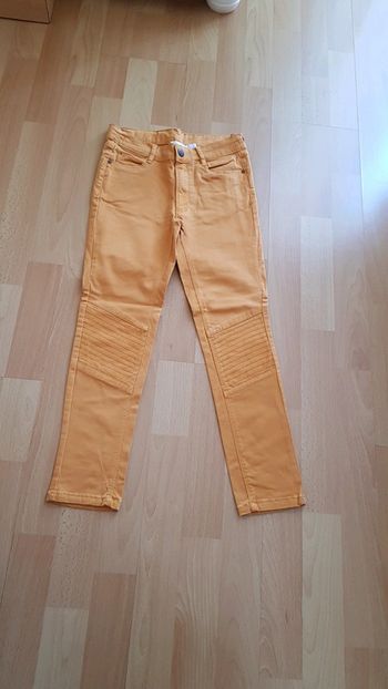 Pantalon orchestra 8ans neuf