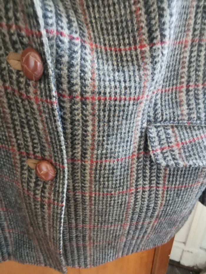 Veste burberry 100% laine - photo numéro 3