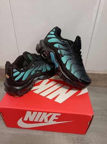 Basket taille enfant T. 31