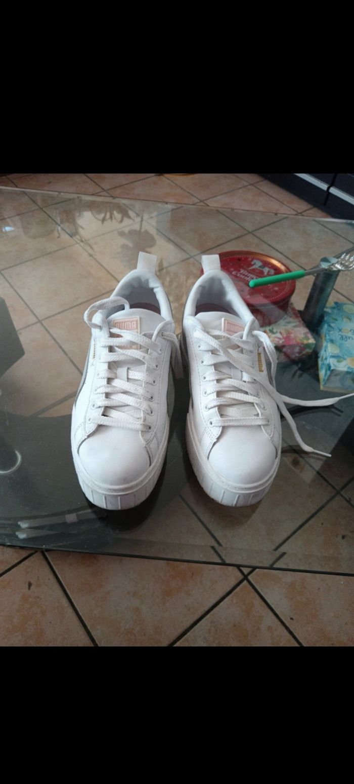 Baskets PUMA mayze taille 39
