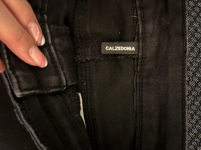 Jean Calzedonia - photo numéro 3