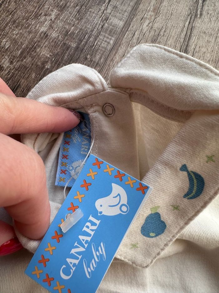- polo Canari baby - 6 mois - Neuf avec étiquette - photo numéro 2