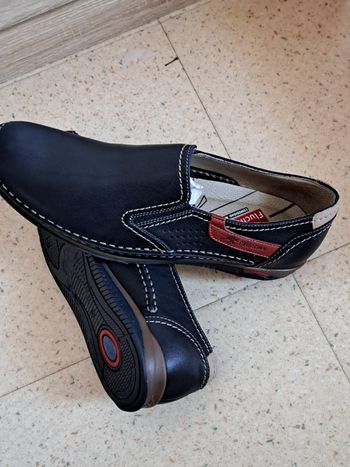 Chaussure fluchos neuf 