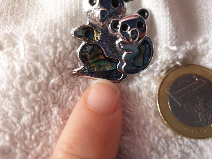 Magnifique broche koala émaux