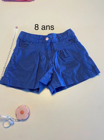 Short bleu roi 8 ans