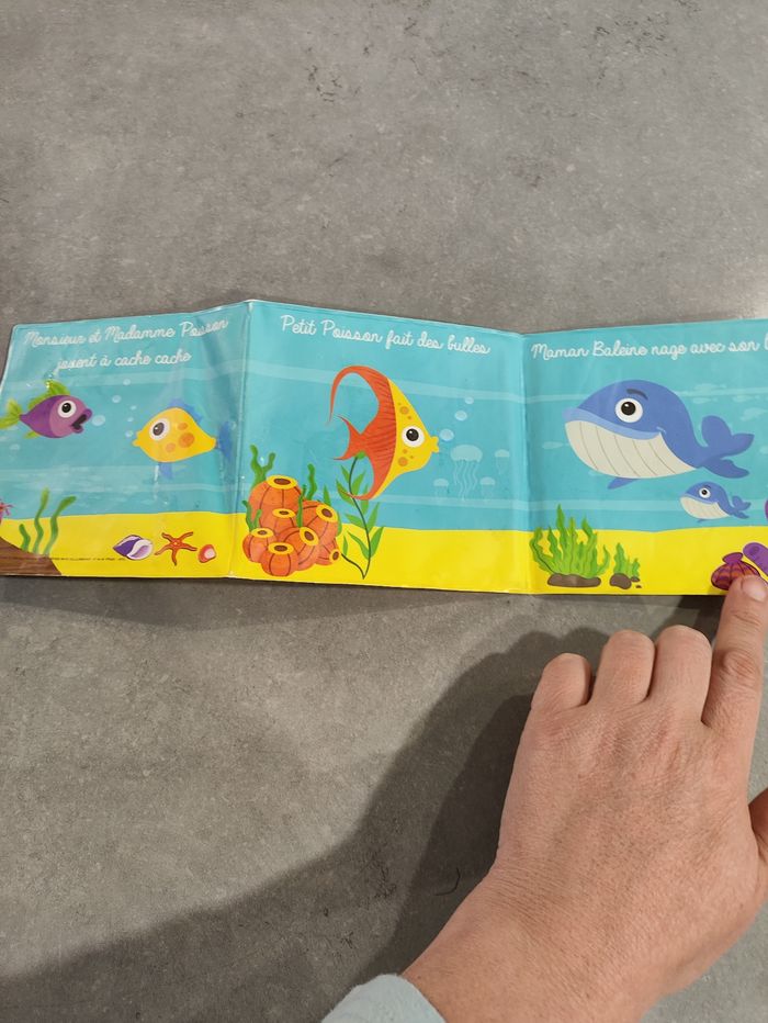 Lot de 4 livres plastifiés bébé – Thème animaux – Très bon état - photo numéro 4