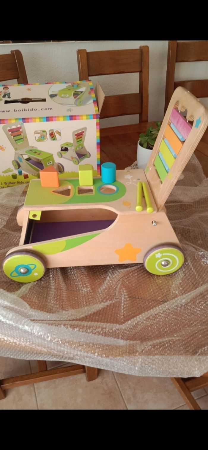 Chariot de marche - photo numéro 3