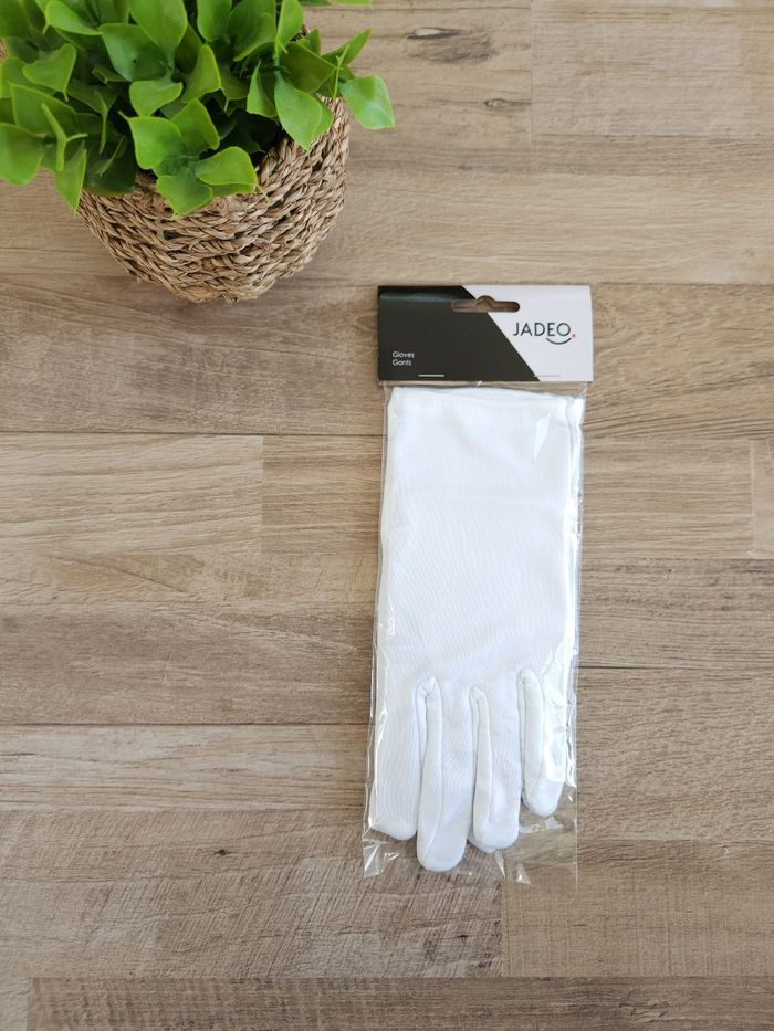 Paire de Gant court blanc Jadeo