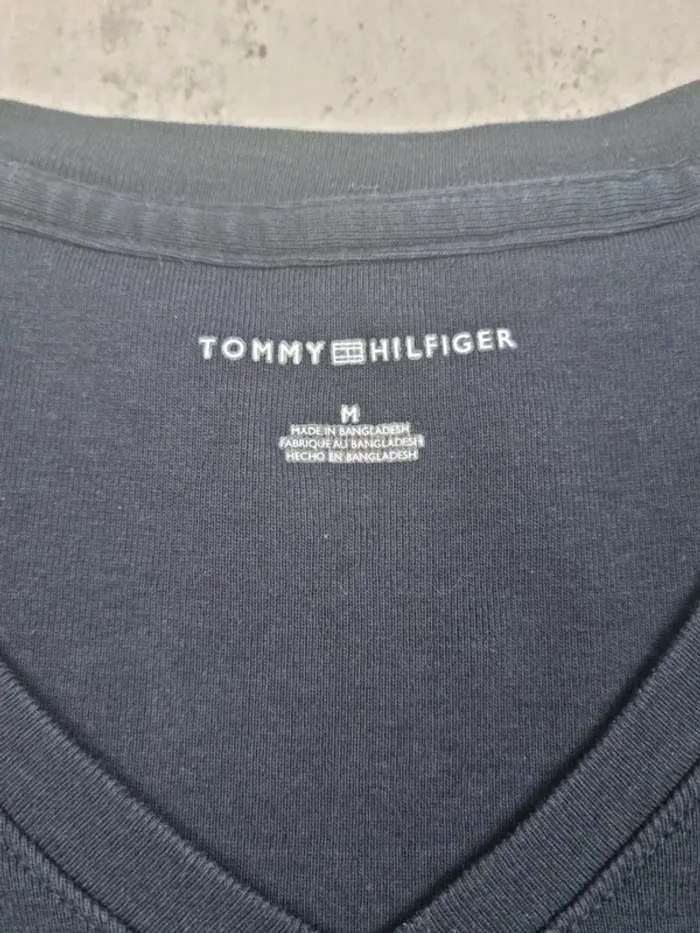 T-shirt col V Tommy Hilfiger bleu marine – Taille M Femme - photo numéro 7