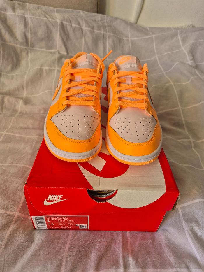 Dunk low peach taille 40,5 - photo numéro 4