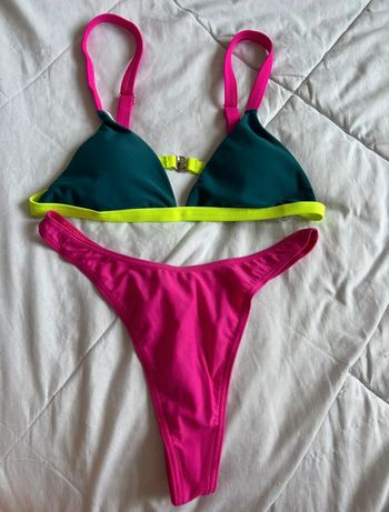 Ensemble maillot de bain bikini rose fushia multicolore tanga string taille S/36 neuf
