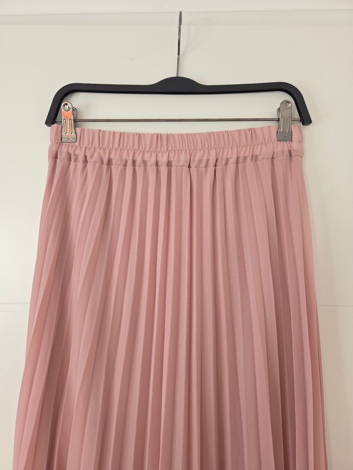 Jupe longue rose plissée - photo numéro 3