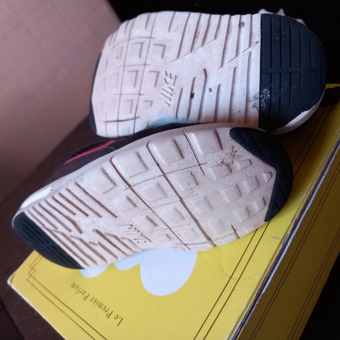 Basket nike fille sans lacets - photo numéro 5