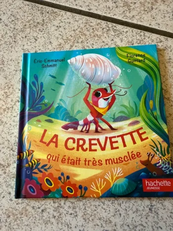 Livre le crevette qui était très musclée