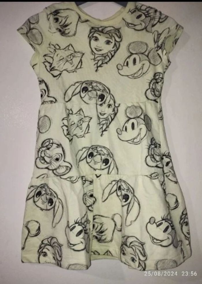 Robe jaune Disney