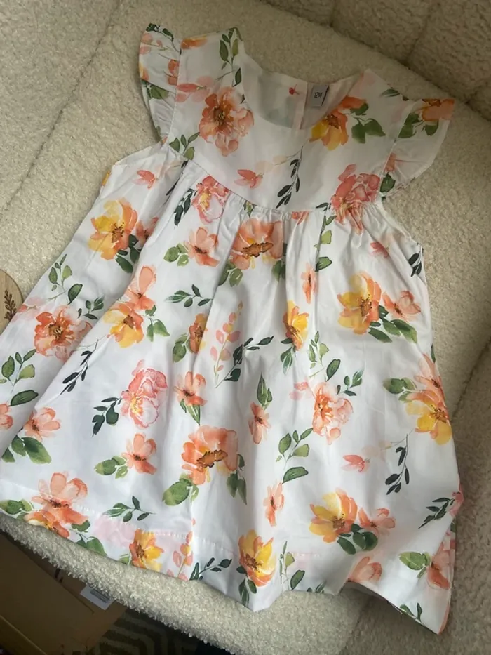 Ensemble fille été 12 mois - photo numéro 2