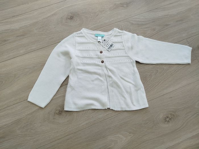 Gilet obaibi 23 mois neuf - photo numéro 2