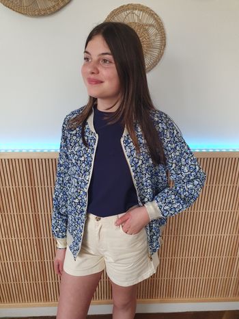 Bomber fleuri Melbourne bleu Taille 16 ans