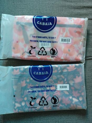 Lot pochettes cabaia