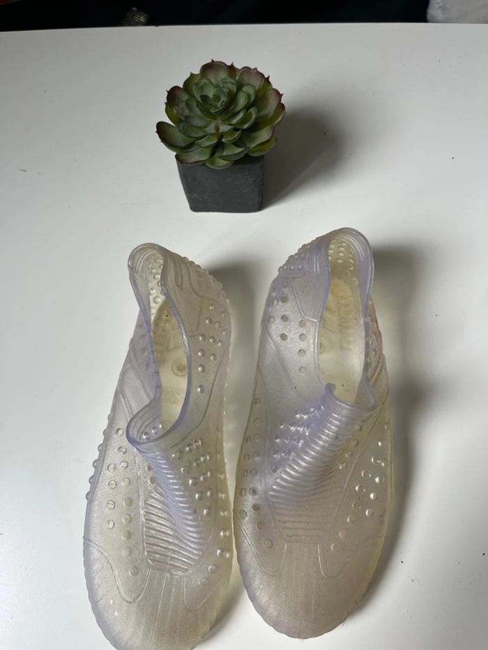 Chaussure aquatique 32
