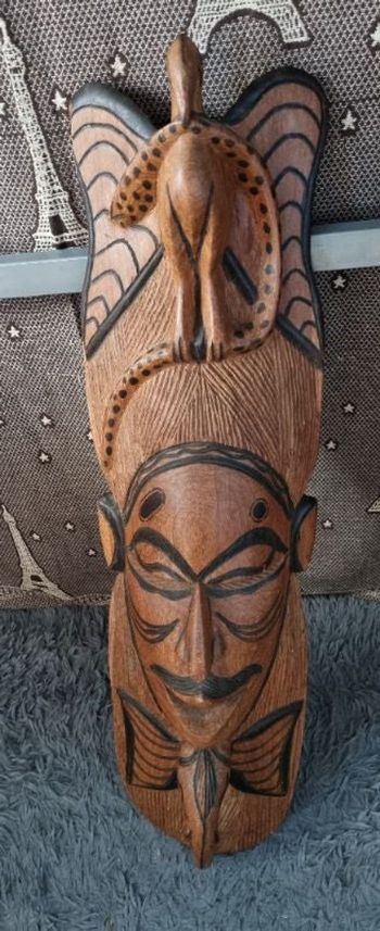 Décoration masque Africain avec aigle et éléphant