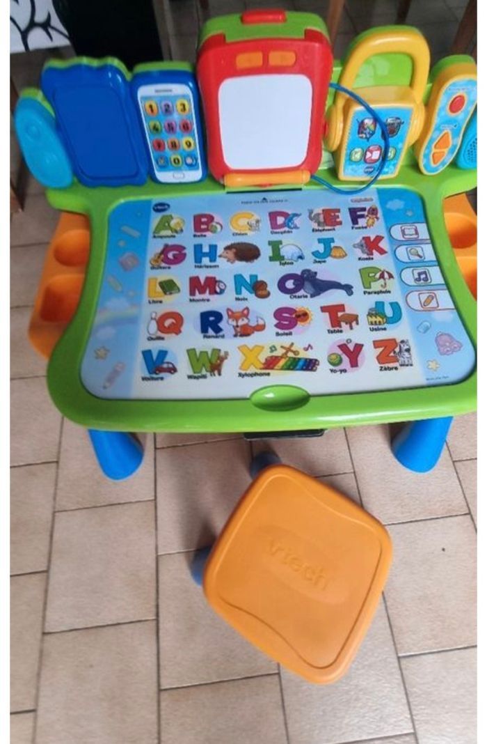 Bureau interactif vtech