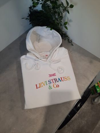 Pull Sweat à capuche Levi’s Strauss & Co – Blanc – Taille S